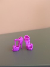 chaussures barbie d'occasion  Expédié en Belgium