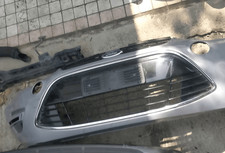 1444745 paraurti ant. usato 1444745 paraurti ant. usato  Italia