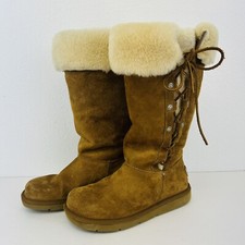Ugg women size for sale  Federal Way