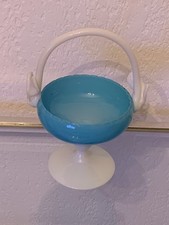 Bonbonnière drageoir opaline d'occasion  Saint-Cyr-sur-Mer