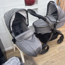 Babystyle egg jurassic for sale  SANDOWN