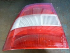 Lanterna traseira esquerda Holden Vectra Sedan Hatch 97-7/99 (X) comprar usado  Enviando para Brazil