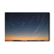 Obraz na płótnie Nocne niebo i ruch gwiazd Premium Canvas na sprzedaż  PL