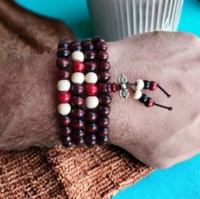 Mala bracelet rouge d'occasion  Saint-Jeannet