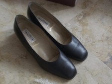 Scarpe donna valleverde usato  Italia