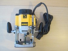 Dewalt dw625el router for sale  HUDDERSFIELD