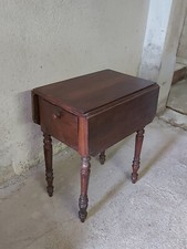 Tavolino portalavoro comodino usato  San Giustino
