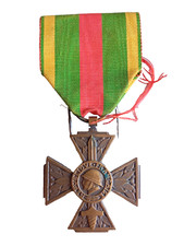 Médaille croix combattant d'occasion  Saint-Jean-en-Royans