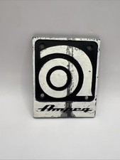 Autentico distintivo ampeg usato Autentico distintivo ampeg usato  Spedire a Italy