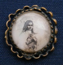 Petite médaille religieuse d'occasion  Pont-Évêque