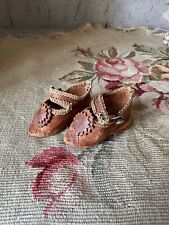 Antique doll shoes d'occasion  Expédié en Belgium