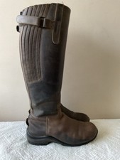 Toggi calgary real for sale  LEIGH-ON-SEA