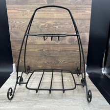 Usado, Longaberger Fundição Ferro Forjado 2 Camadas Buffet de Férias Suporte para Servir Caddy comprar usado  Enviando para Brazil