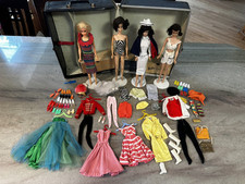 Lote de estojo de roupas vintage Mattel Barbie Midge boneca década de 1960 Japão comprar usado  Enviando para Brazil