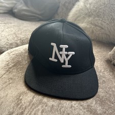 Black cap for sale Black cap for sale  WATFORD