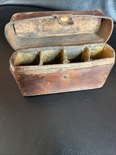 Etui cuir militaire d'occasion  Gommegnies
