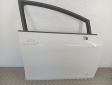Porte droit seat d'occasion  Yffiniac