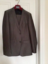 Ventuno piece suit.new for sale  WEST MOLESEY