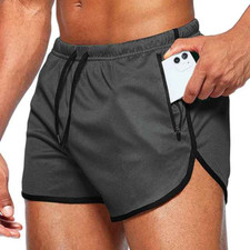 Pantaloncini sportivi uomo usato  Italia