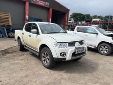 Mitsubishi l200 2.5 for sale  HALIFAX
