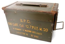 Vecchia cassetta militare usato  Este