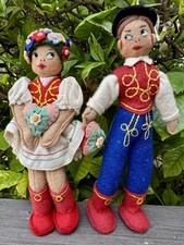 Pareja de disfraces culturales de recuerdo de tela de fieltro húngaro vintage muñecas niño y niña segunda mano  Embacar hacia Mexico