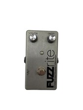 Pedal de fuzz CATALINBREAD Fuzzrite Mosrite Clone com caixa excelente estado, usado comprar usado Pedal de fuzz CATALINBREAD Fuzzrite Mosrite Clone com caixa excelente estado, usado comprar usado  Enviando para Brazil