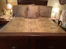 Antique full size for sale  San Antonio
