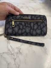 Travelon wallet grey for sale  READING