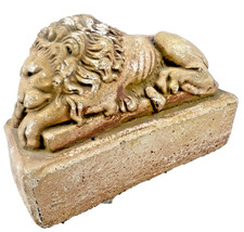 Antique lion plaster d'occasion  Expédié en Belgium