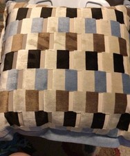 Accent filled throw for sale  Muskogee