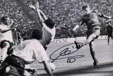 Francesco totti autografata usato  Montesilvano