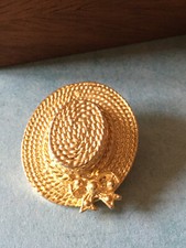 Broche dorée chapeau d'occasion  Besançon