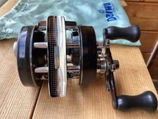 Mulinello baitcasting abu usato  Spedire a Italy