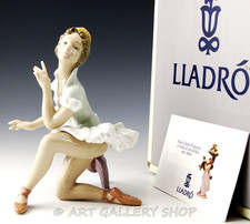 Lladro figurine curtains for sale  Springfield