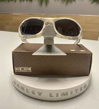 Oakley monster dog usato  Guidonia Montecelio