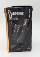 Kit de barbear MANSCAPED The Lawn Mower 3.0 Plus Essentials, SkinSafe elétrico, usado comprar usado  Enviando para Brazil