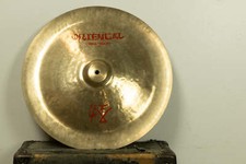 Prato de lixo Zildjian 18" porcelana oriental 1331g comprar usado  Enviando para Brazil