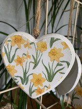 Daffodils heart wooden for sale  NEW QUAY