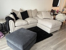 Months old right for sale  HOCKLEY