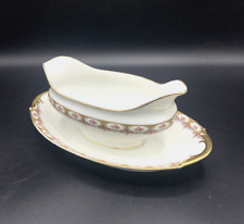 Jolie saucière ancienne d'occasion  Arles