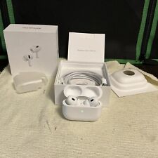 Usado, Apple AirPods Pro 2ª geração com estojo de carregamento sem fio MagSafe USB‐C branco comprar usado  Enviando para Brazil