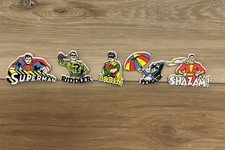 Ímãs de geladeira vintage super-herói x5 1975 Superman Charada Pinguim Robbin Shazam comprar usado  Enviando para Brazil