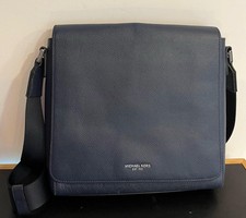 Sac besace michael d'occasion  Les Mureaux