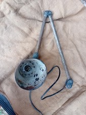 Lampe industrielle ancienne d'occasion  Renaison