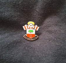 Southampton pin badge for sale  RINGWOOD