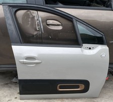 Porta anteriore destra usato Porta anteriore destra usato  Massa di Somma