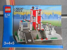 Lego 7892 hopital d'occasion  Goussainville