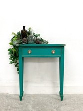 Console table. hand for sale  PRESTON