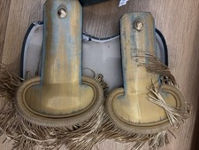 épaulettes boîte grande d'occasion épaulettes boîte grande d'occasion  Durtol